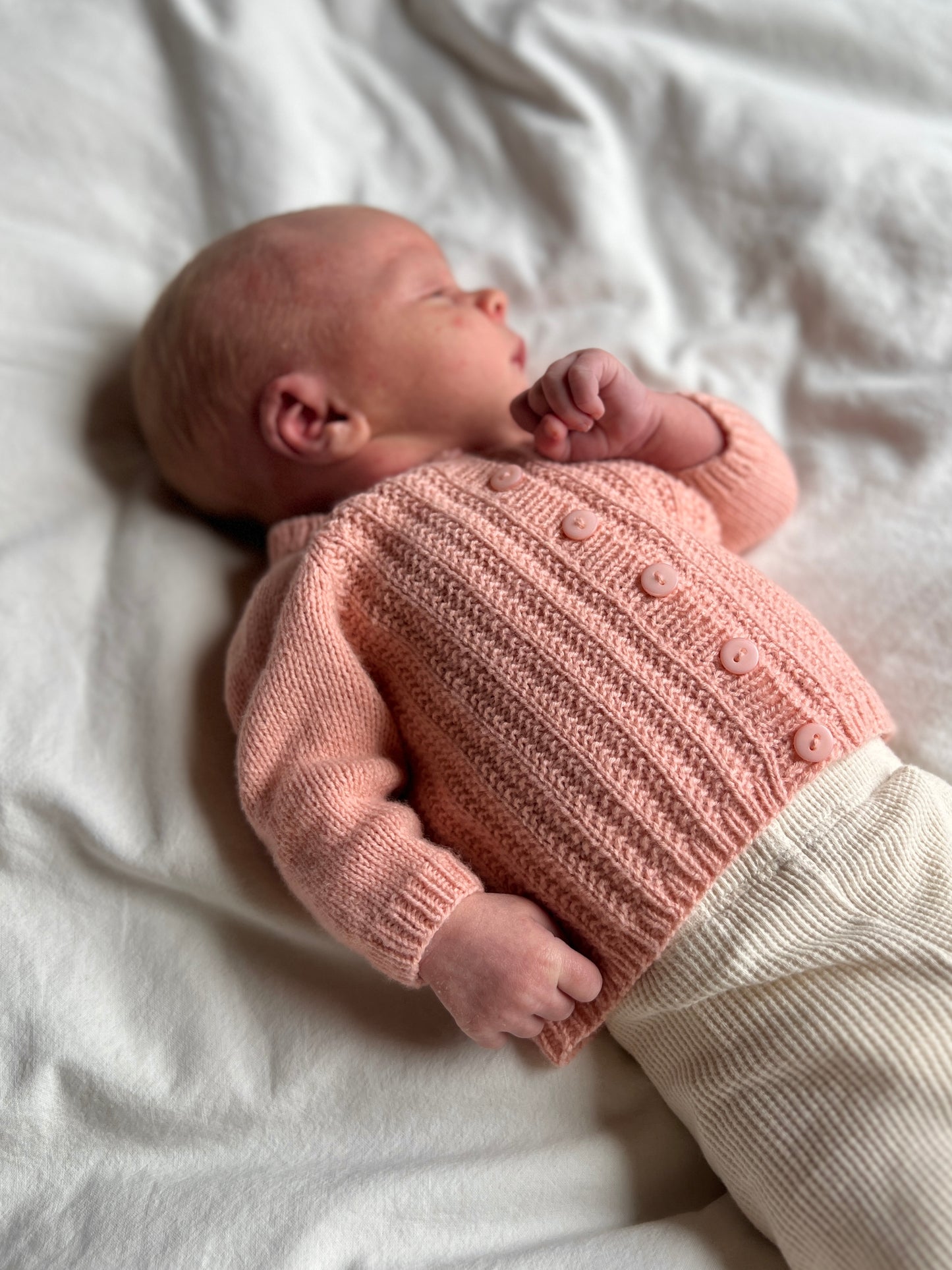 Hallaien Cardigan