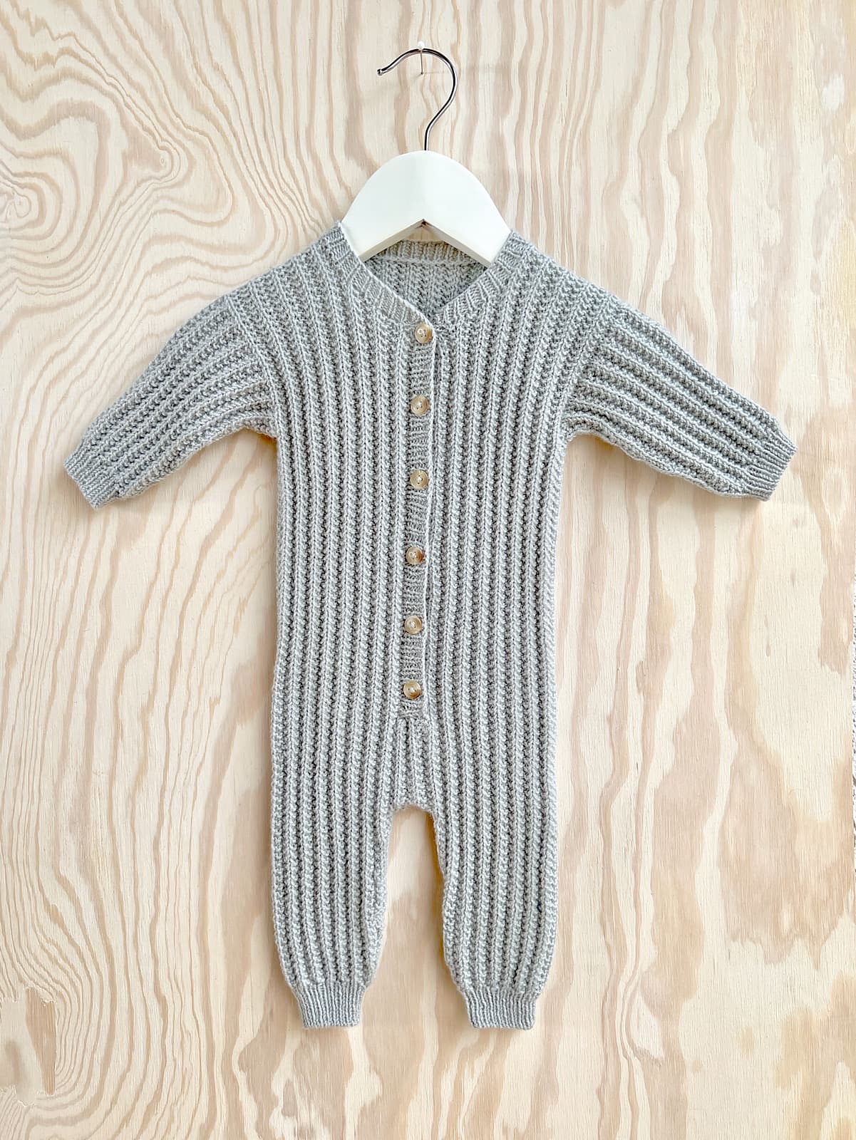 Hallaien Onesie