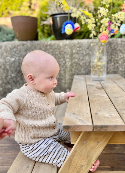 Hallaien Cardigan